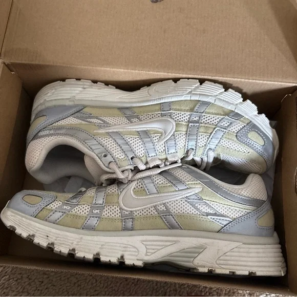 Nike P-6000 Phantom Light Army women's sneakers. - Picture 1 of 7